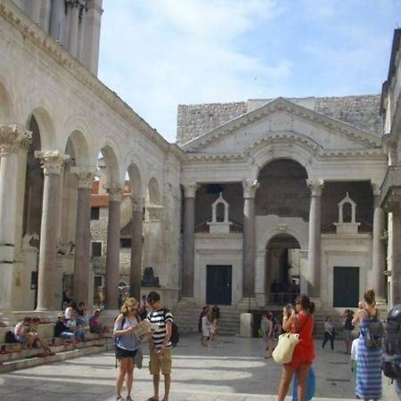 Apartment Mariva Split Bagian luar foto